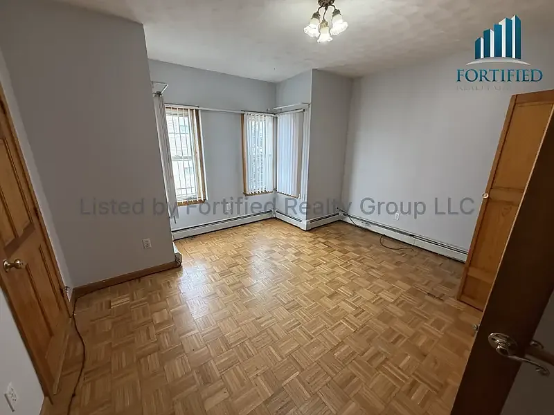 46 Pitman St #2F