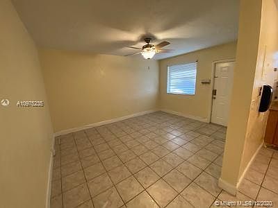 2nd image of 2520 NE 191st St #2522