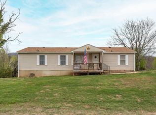 1105 Veteran Rd, Vinton, VA 24179