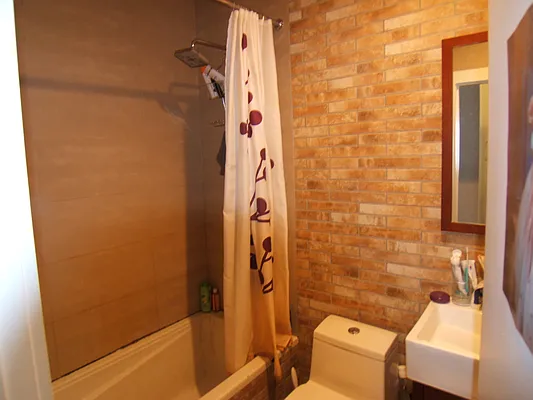 Rented by Joel Weisz, LREB | media 110