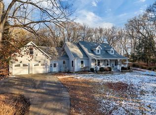 34 Versailles Rd, Lisbon, CT 06351