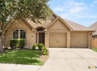 2989 Saddlehorn Dr, Seguin, TX 78155
