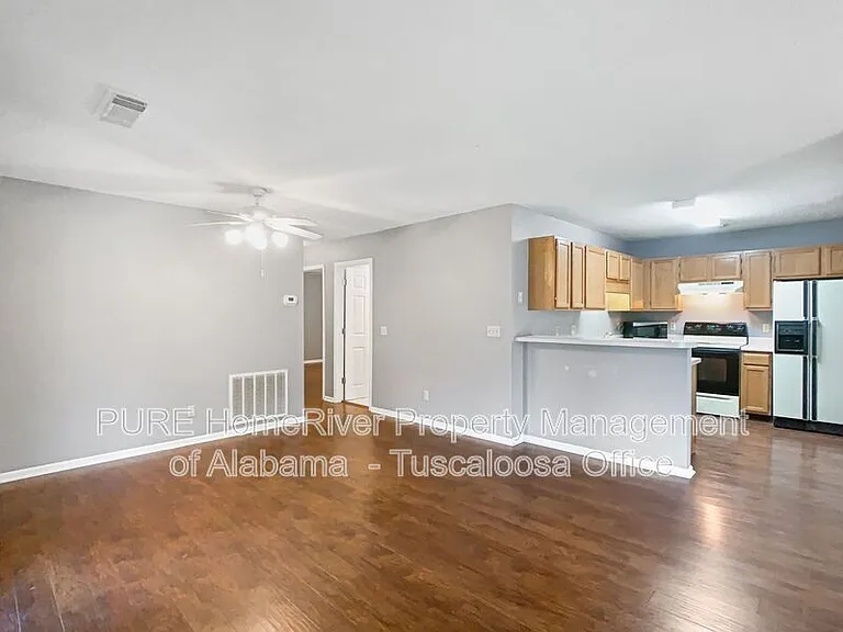 2751 Meadowlark Ln — Photo 4