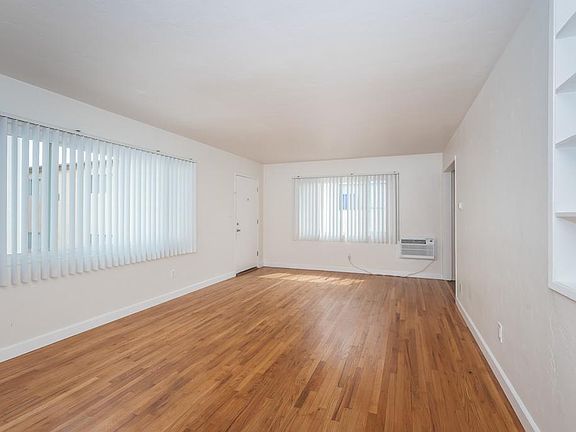2nd image of 4164 Alabama St