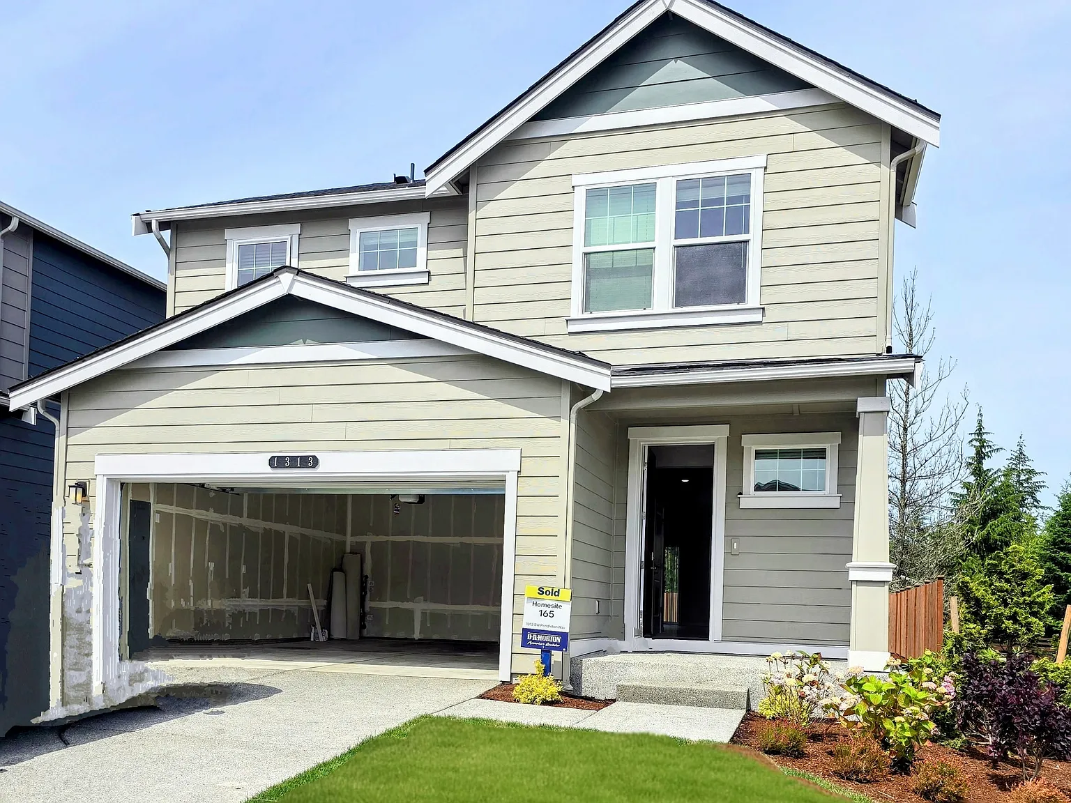 1313 SW Pendleton Way — Photo 1