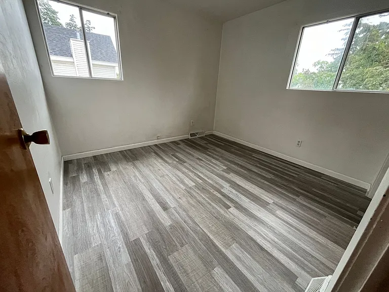 1236 Jackson St — Photo 11
