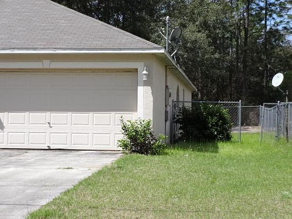 3rd image of 8116 N Primrose Dr