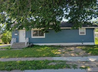 4317 Sunset Ln, Columbus, NE 68601