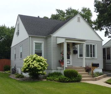 6853 Carolina Ave, Hammond, IN, 46323