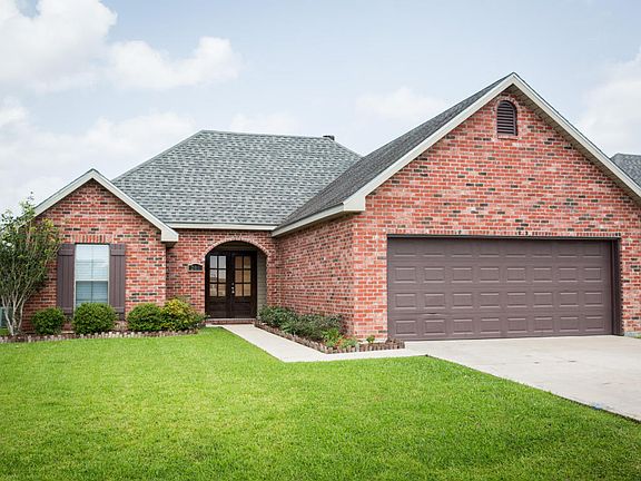 2nd image of 201 Camelot Hill Dr