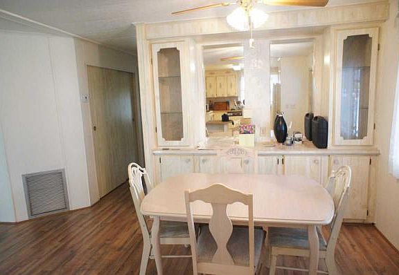 4th image of 119 Willow Dr