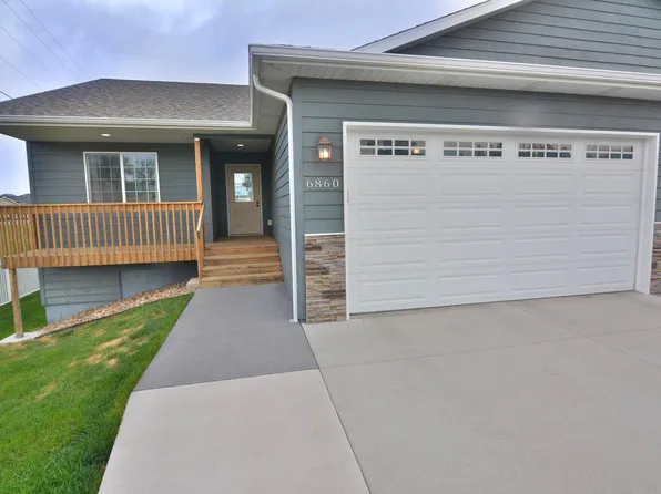 6860 Cambridge Ct, Summerset, SD 57718