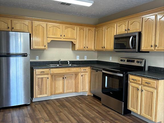 2nd image of 715 McKean Dr