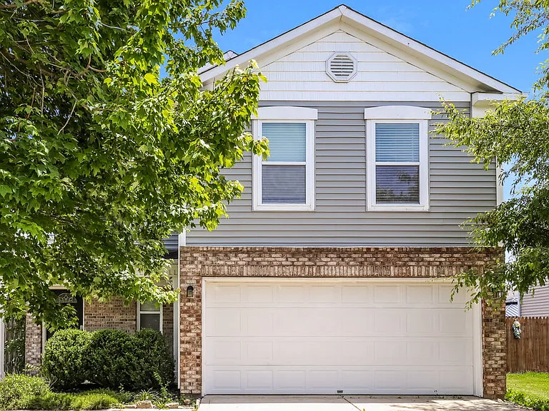 3143 Danube Way — Photo 1