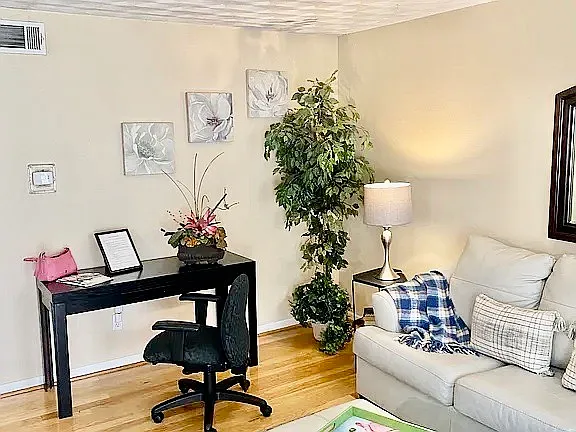 4323 McKinney Ave #7 — Photo 8