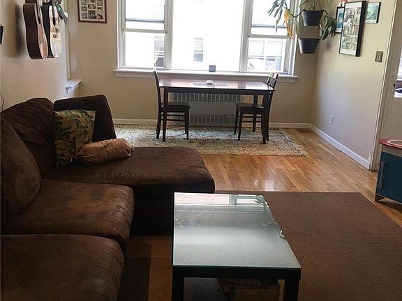 4th image of 30 N Broadway APT 2L