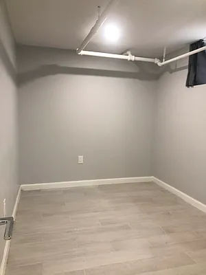 Rented by Irene Mihalios, LREB | media 24