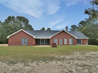 71 Bush Rd, Seale, AL 36875