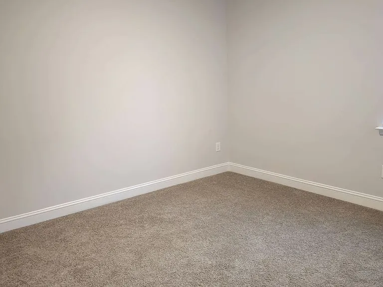 1000 Beechfield Ct — Photo 37