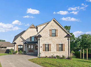 1209 Janie Sue Ct, Lebanon, TN 37087