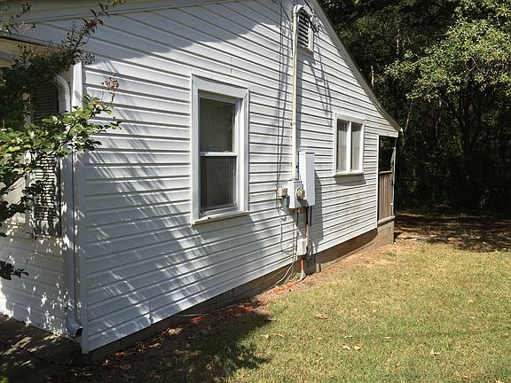 3rd image of 1416 Essex St