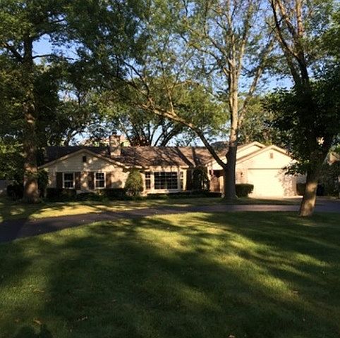 1st image of 722 McKinley Ln
