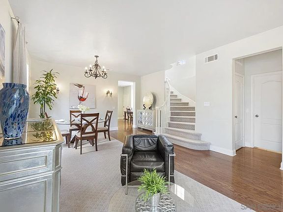 3rd image of 8282 Torrey Gardens Pl