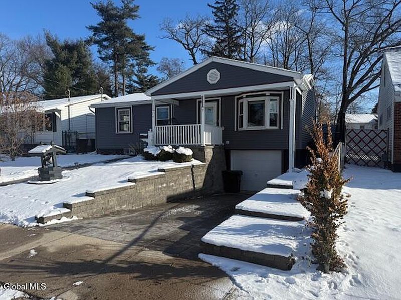 2nd image of 74 Nassau Avenue