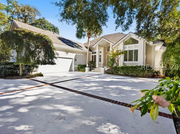 5 Leamington Pl, Hilton Head Island, SC 29928