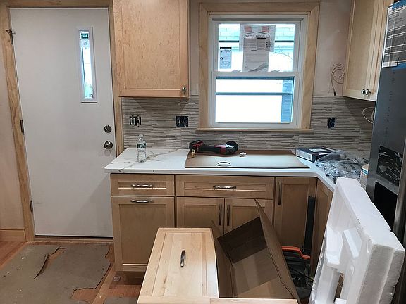 Side window new kitchen