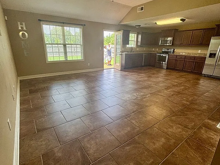 65 Birch Hollow Ln — Photo 6