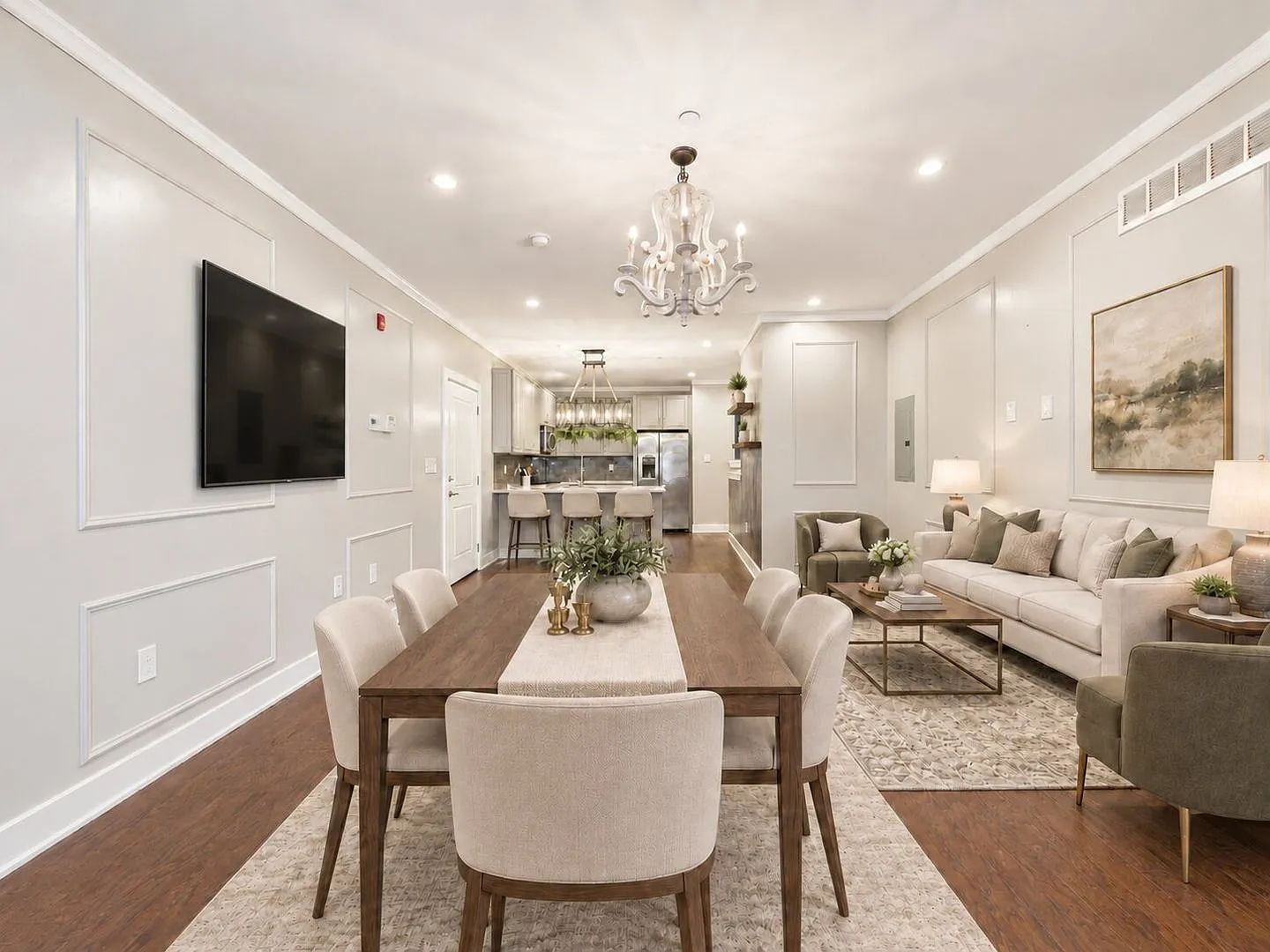 2 Bed 1 Bath Bi Level In Ludlow Available Now — Photo 2