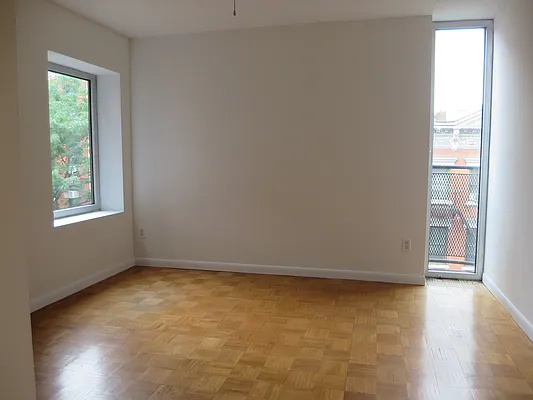 Rented by Centric New York | media 21