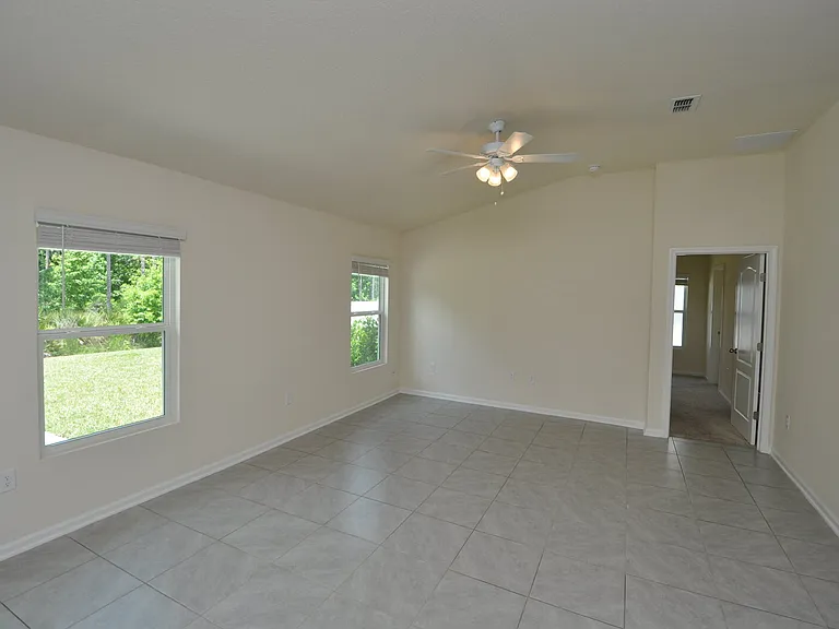 80 Oakleaf Way — Photo 6