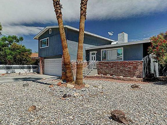 2nd image of 2036 Valley Dr