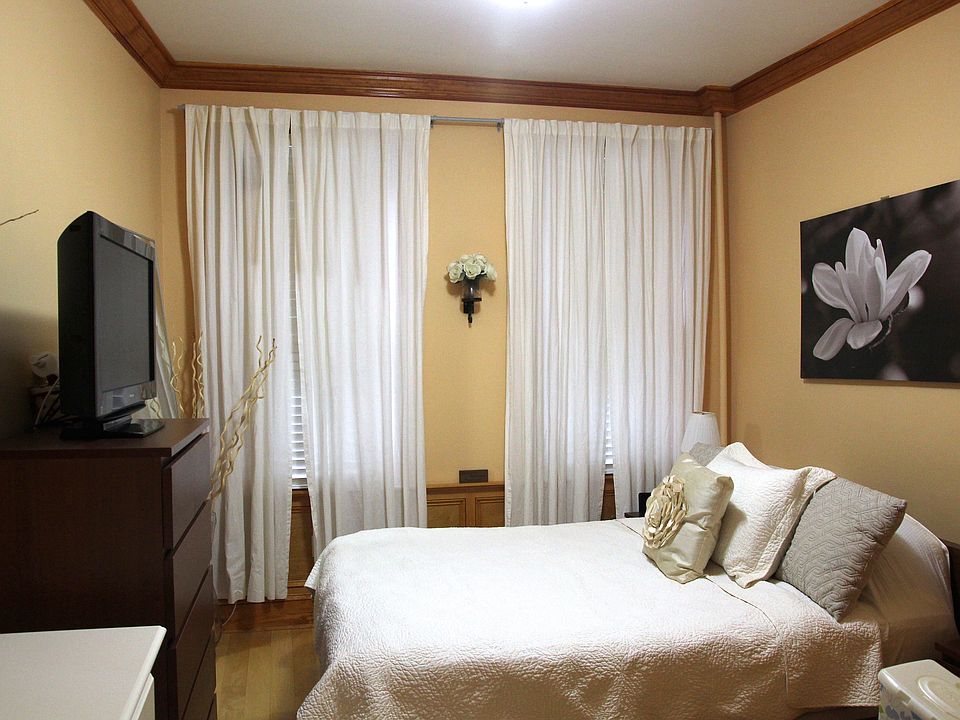 1st image of 1659 Norman St #11X