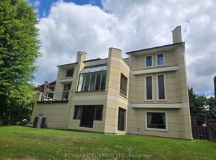11 Tannery Ct, Richmond Hill, ON L4C 7V5