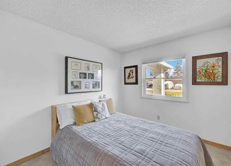2519 Raleigh Ct — Photo 16