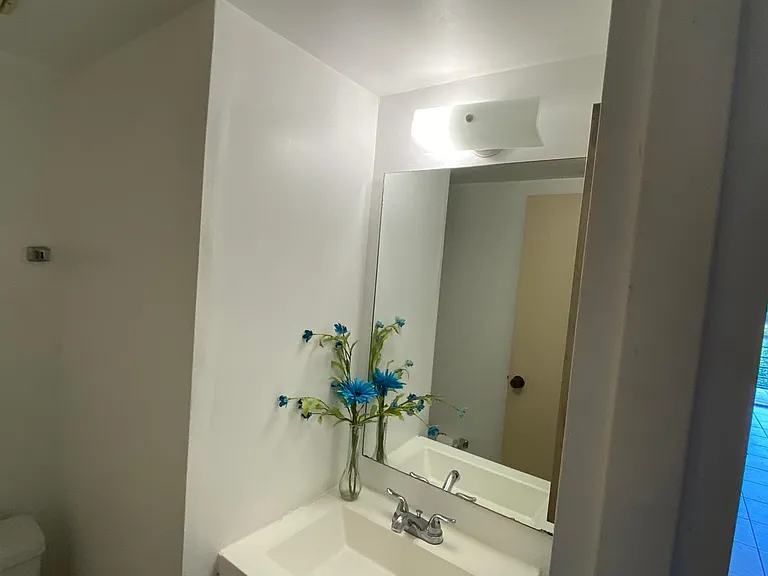 4304 NW 9th Ave #3-3B-3B3 — Photo 23