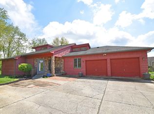 8150 Eagle Creek Rd, Cincinnati, OH 45247