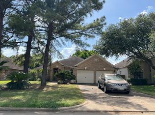 142 Locksley Trace Ct, Houston, TX 77094