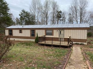 926 Wyatt Miles Rd, Gladys, VA 24554