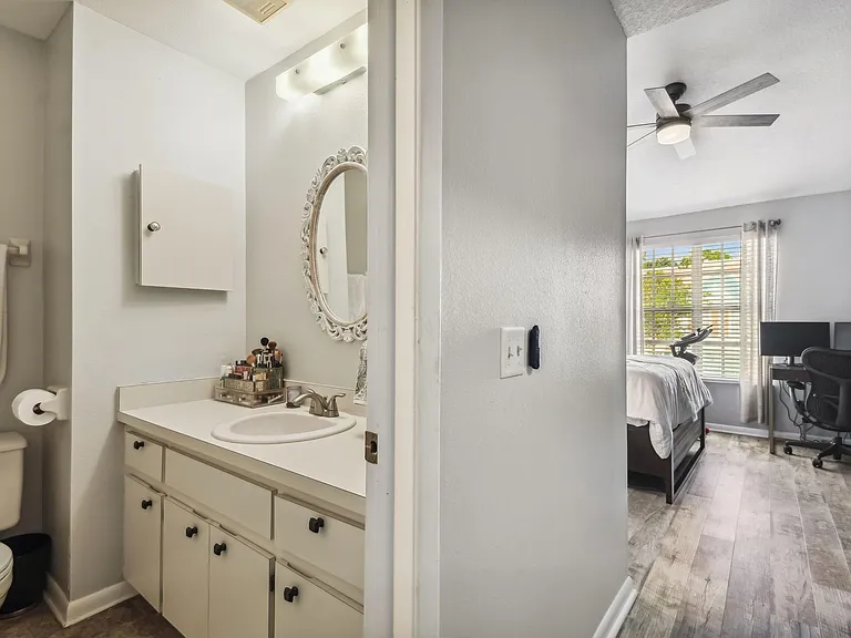 3338 W Wyoming Cir — Photo 17