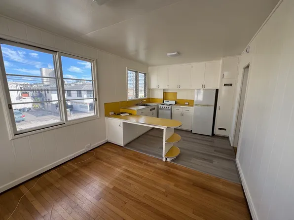 1558 Kewalo St #A-h, Honolulu, HI 96822