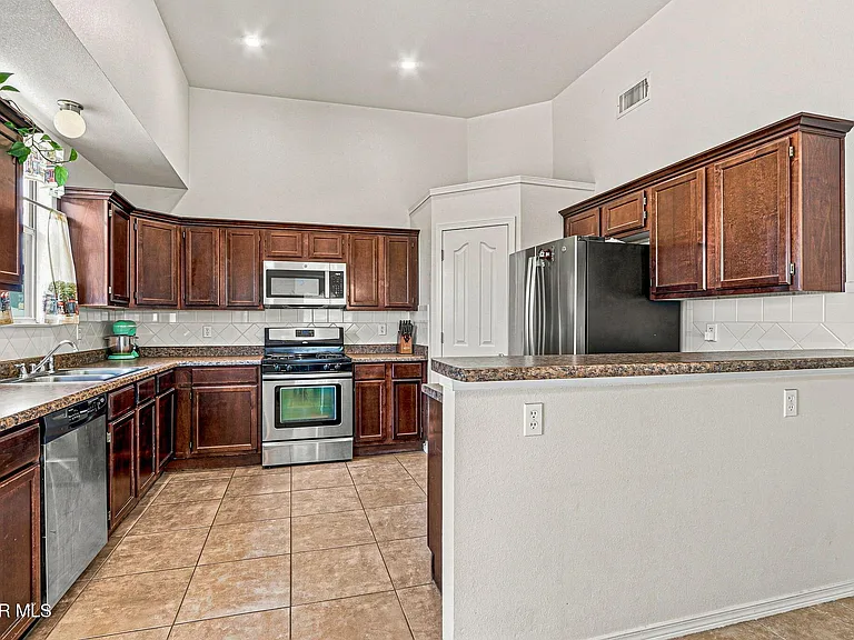 4769 Joseph Rodriguez Dr — Photo 14
