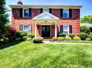 3207 Springcrest Dr, Spring Valley, KY 40241