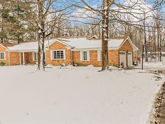 2nd image of 34340 Lakeview Dr