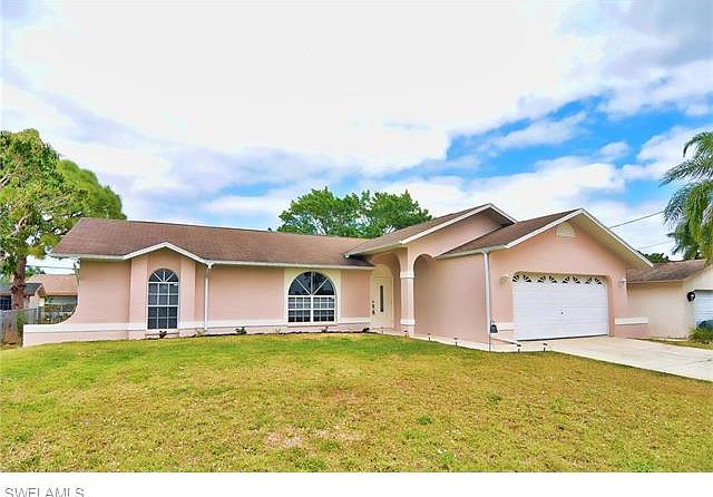 1st image of 18060 Doral Dr