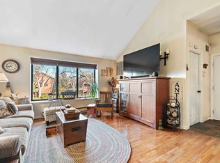 281 Sunset Ky, Secaucus, NJ 07094