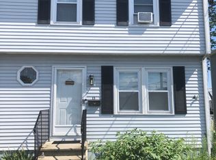 15 E Meadow Rd #15, Lowell, MA 01854